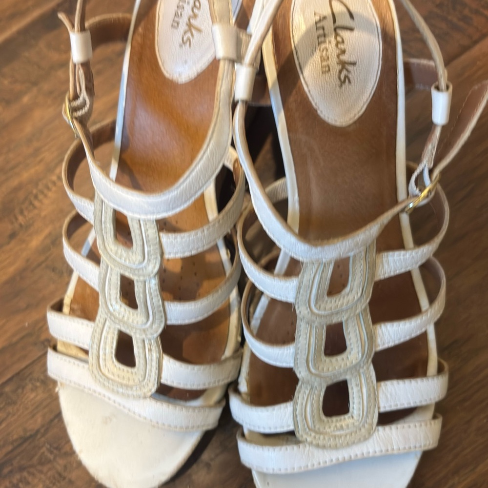 Clarks Artisan Cream Strappy Sandals